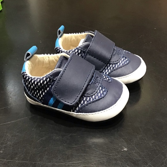 Robeez Shoe - Picture 2 of 4